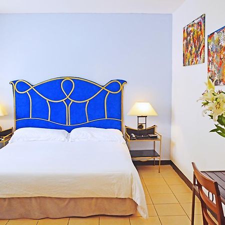 Hotel Angel Azul Managua Extérieur photo