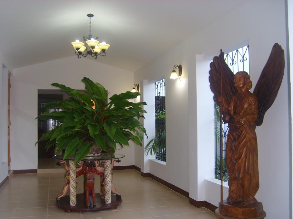 Hotel Angel Azul Managua Extérieur photo