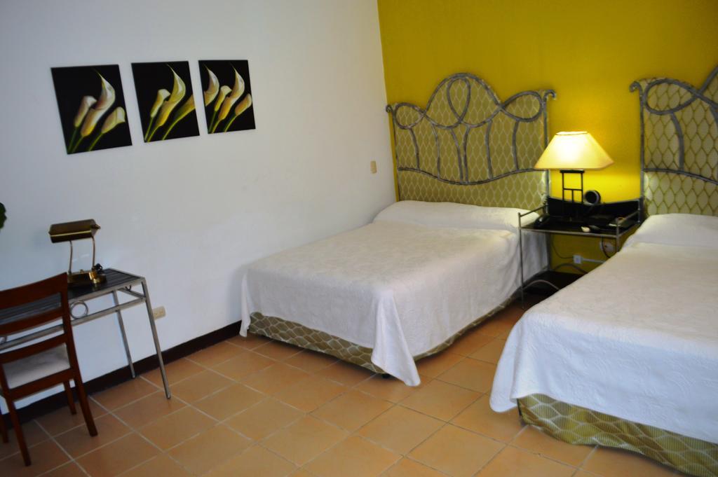 Hotel Angel Azul Managua Extérieur photo