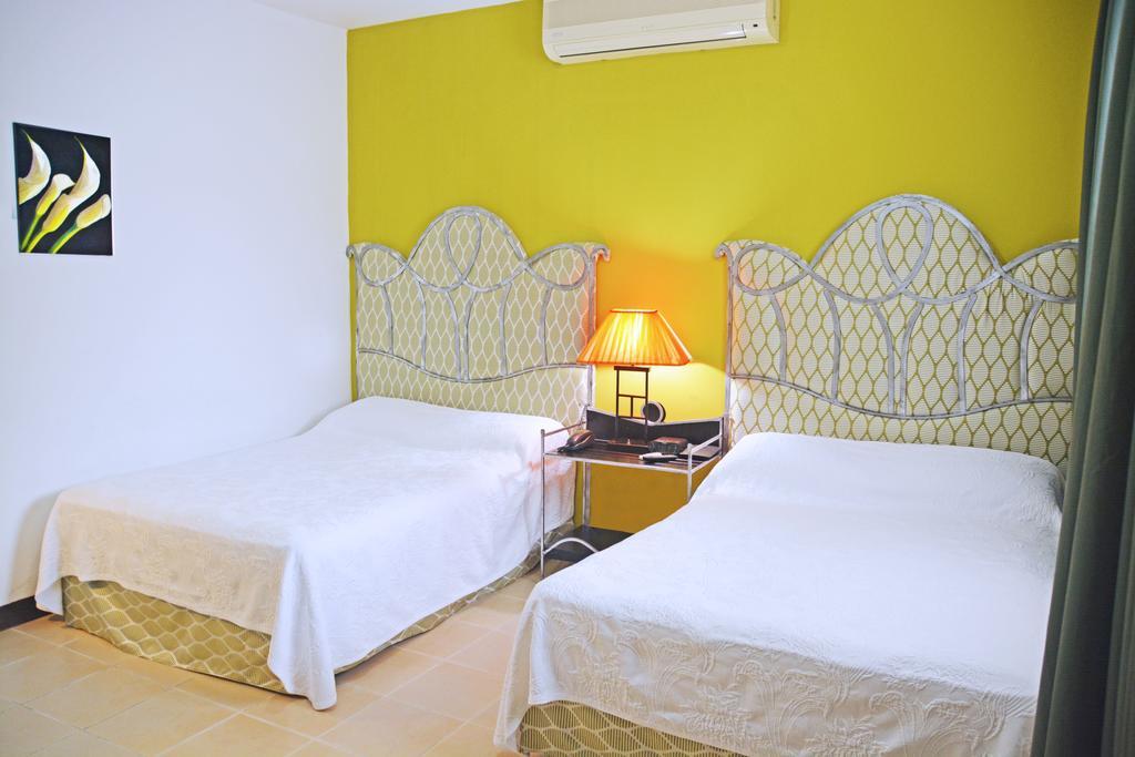 Hotel Angel Azul Managua Extérieur photo